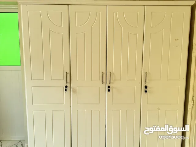 4 shutter wardrobe