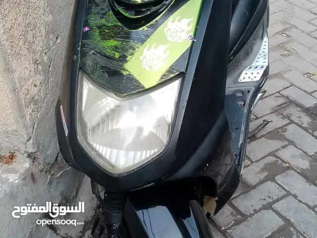سكنس. نثية للبيع