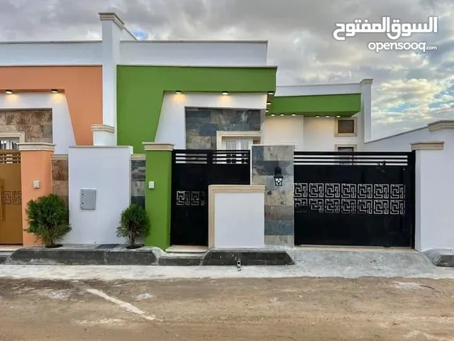 110 m2 2 Bedrooms Townhouse for Sale in Tripoli Ain Zara
