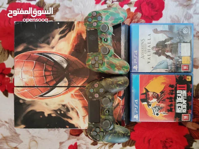 بلايستيشن 4 مستعمل نضيف + لعبتين + 2 يدات + التوابع