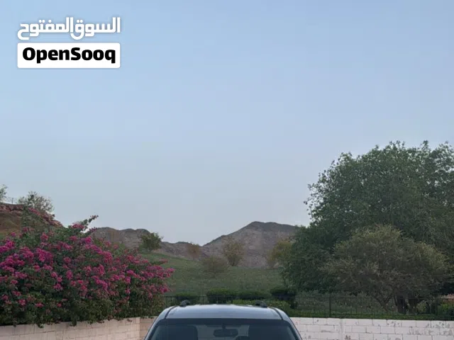 2015 تويوتا سيينا LE