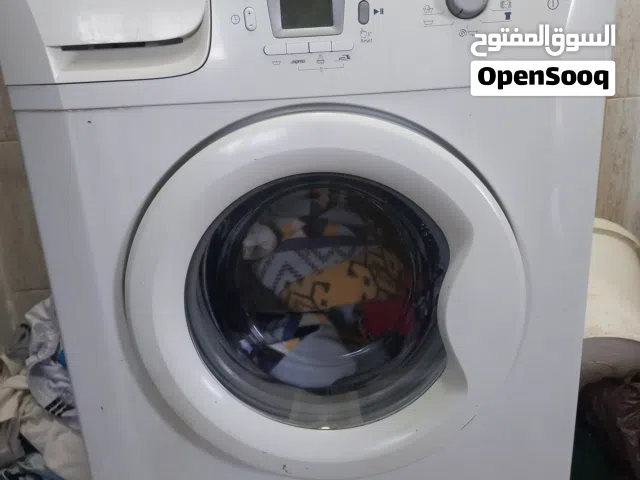 غسالة فل اوتوماتيك(بيكو) توفير 10 بالمية 1000 دورة سعة 7 كيلو، بحاجة لمصلبة