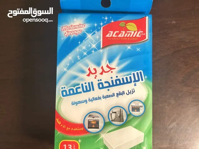 إسفنجة ناعمة تزيل البقع الصعبة بفعالية بإستخدام الماء فقط