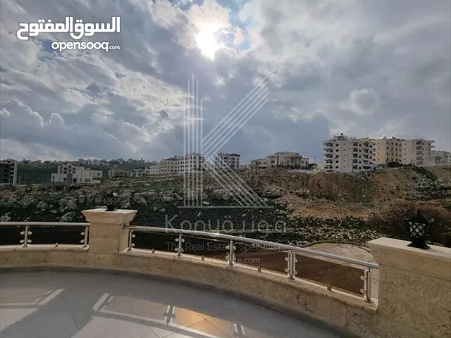 173m2 3 Bedrooms Apartments for Sale in Amman Jubaiha