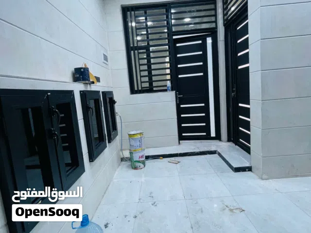 125 m2 3 Bedrooms Townhouse for Sale in Basra Al Amn Al Dakhile