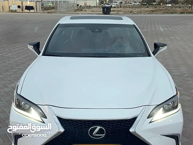 Used Lexus ES in Buraimi