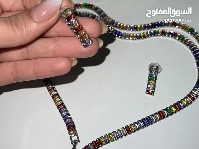 طقم مجوهرات ستانلس ستيل فاخر – عقد، حلق، وسوار