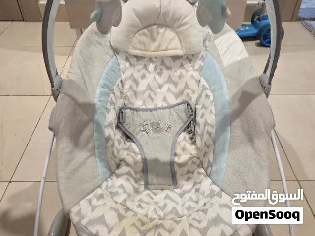 كرسي هزاز للاطفال