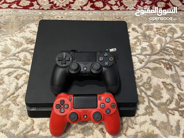 PS4 Slim . 1T. مهكر في اكثر من 12لعبة