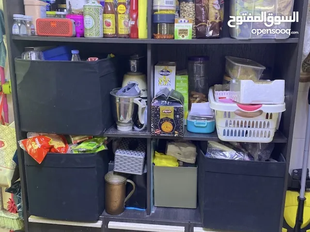 Kitchen cabinet for 70 aed