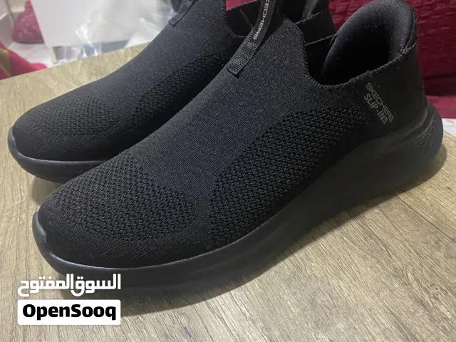 حذاء سكتشرز اصلي سهل الارتداء مزود بفوم ذاكرة مبرد. Sketchers slip-ins with Air cooled memory foam.
