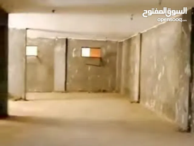 بدروم للايجار شارع هايل