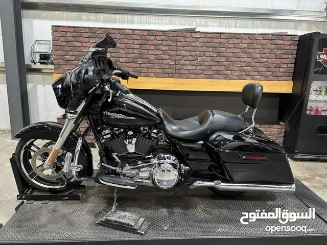 2018 Harley-Davidson FLHX - Street Glide available for sale