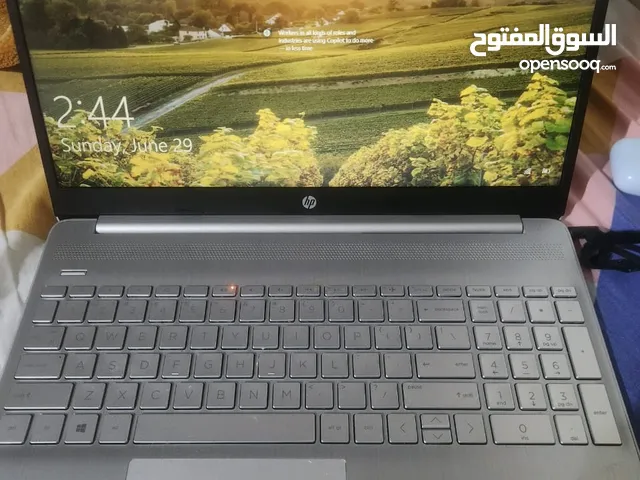 HP 15" 11th GENERATION CORE i7 laptop 8GB RAM 256Z GB SSD