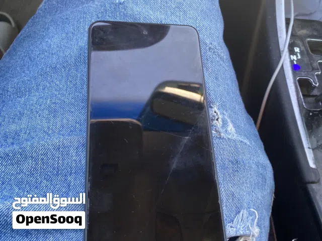 انفنكس سمارت 8.  128قيقه