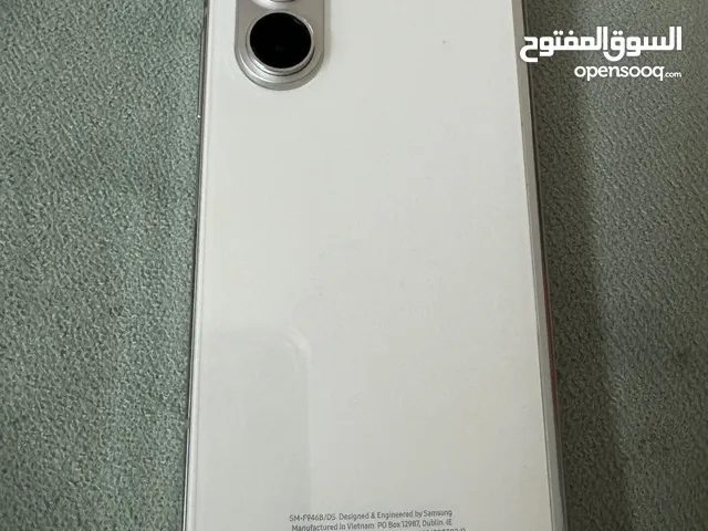 Samsung Galaxy Z Fold5 512 GB in Al Sharqiya