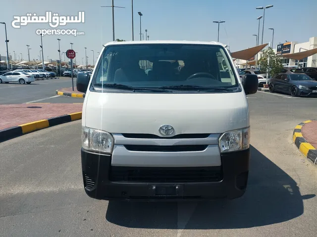 Toyota Hiace 2015 in Sharjah