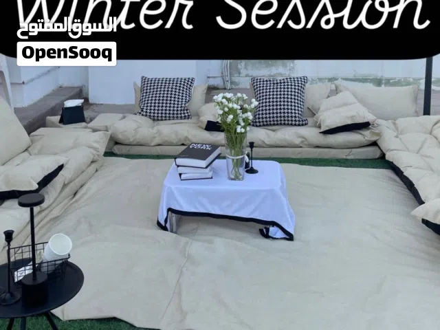 جلسة ارضية مميزة للبيع ( اقراء التفاصيل)