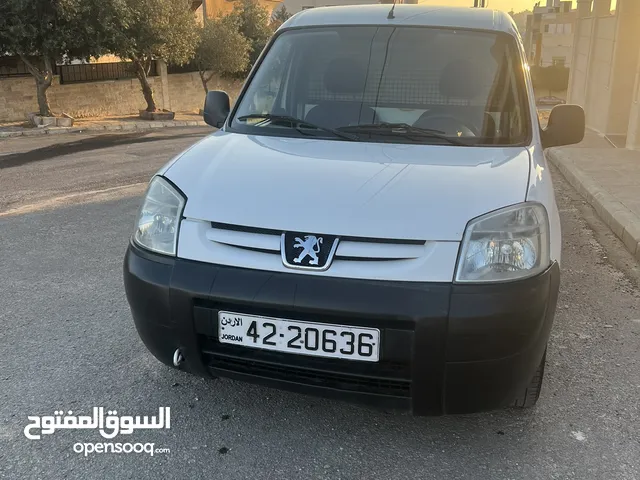 بيجو بارتنر ثلاجه 2012 للبيع