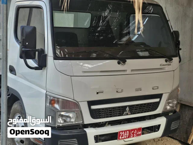 2025 Mitsubishi Canter