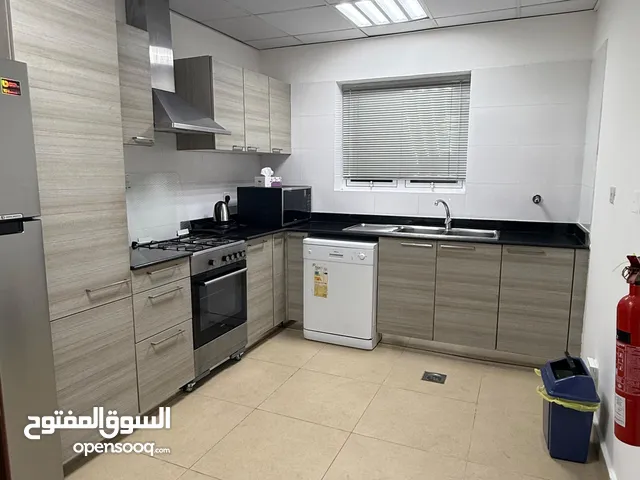 140 m2 3 Bedrooms Apartments for Rent in Muscat Al Khuwair