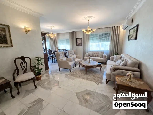 200 m2 3 Bedrooms Apartments for Rent in Amman Al Rabiah