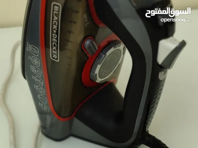 Dry iron Black Decker Black and Red edition