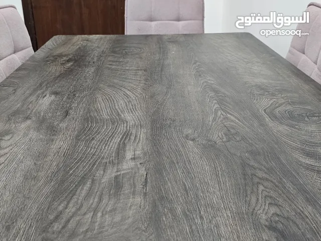 Dining table with chairs طاولة سفرة