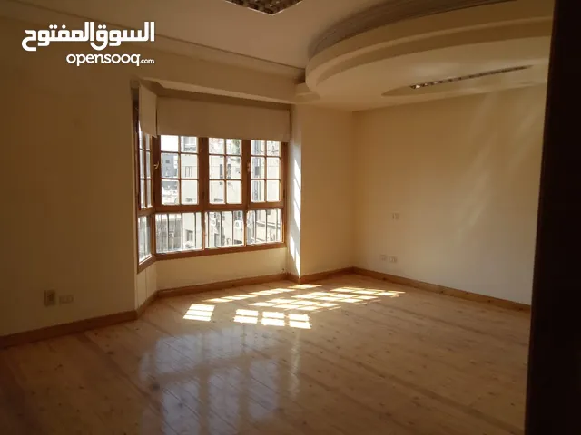 300 m2 5 Bedrooms Apartments for Sale in Giza Dokki