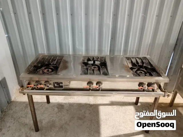 معدات مطبخ شعبي popular kitchen equipment بحالة ممتازة