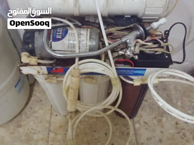 فلتر خمسة  مراحل تايواني أصلي سعر مغري جدا 30 دينار مع خزان للكلر عليه عوامه مغير له فلاتر جديده