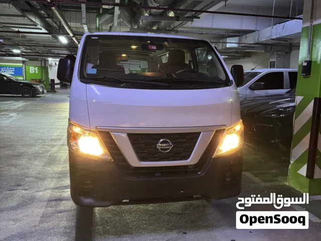 2018, Nissan, Urvan
