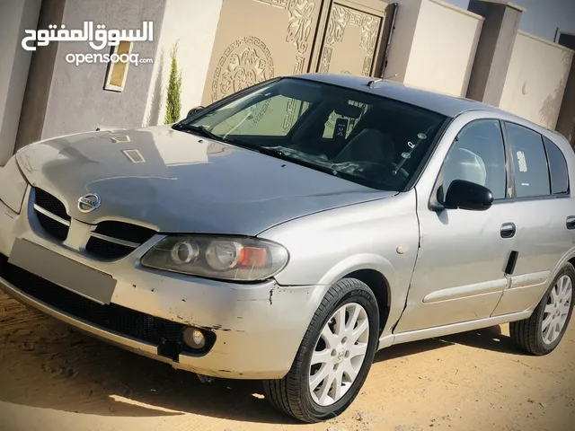 Used Nissan Almera in Tripoli
