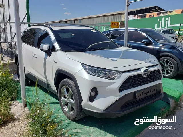 Used Toyota RAV 4 in Zarqa