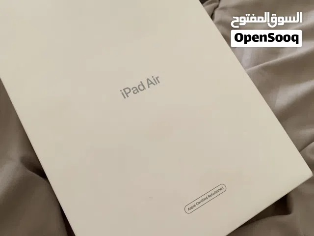 Apple iPad Air 5 64 GB in Buraimi