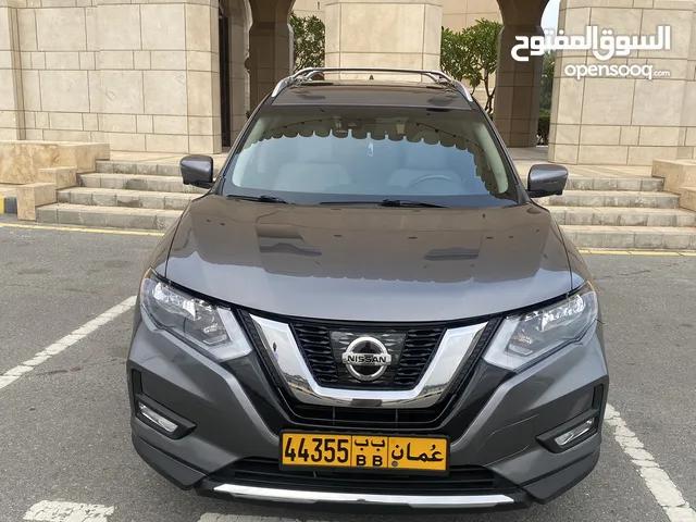 Nissan Rogue SL in Al Dakhiliya