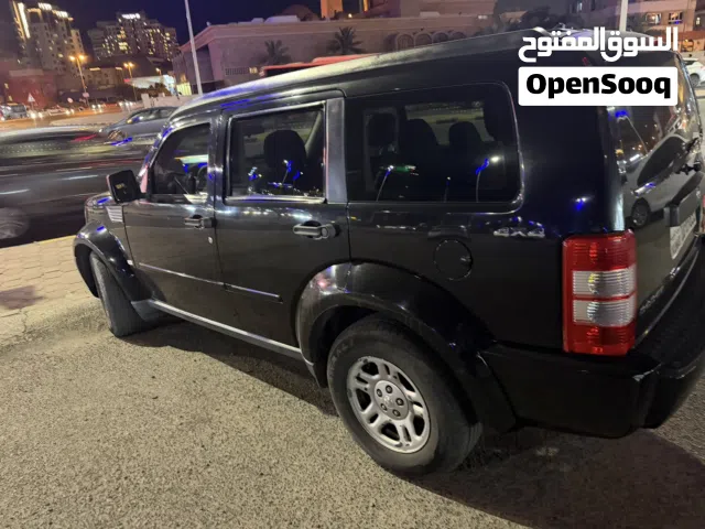 2011 دودج نيترو SXT
