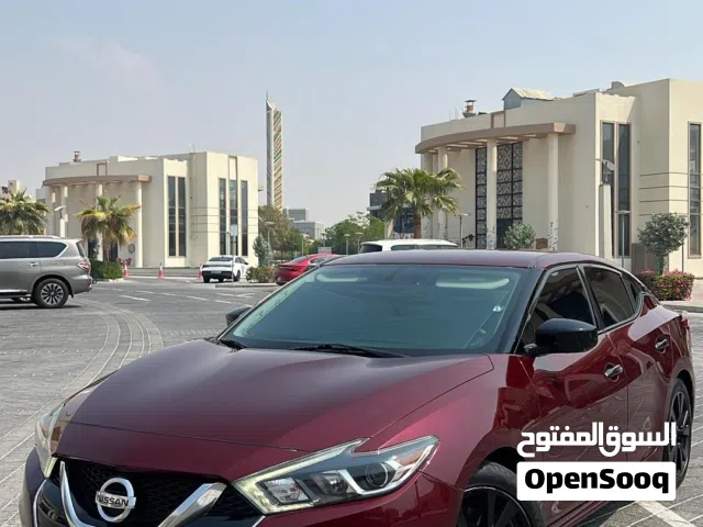 2018, نيسان, مكسيما, Standard