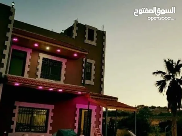 More than 6 bedrooms Farms for Sale in Salt Jala'd
