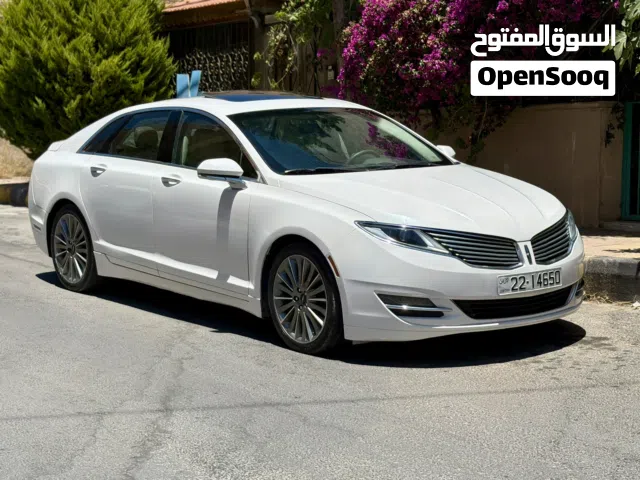 2014 Lincoln MKZ Premiere