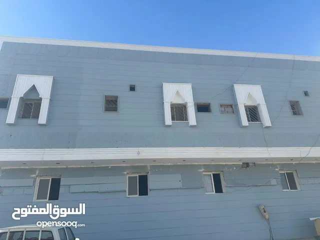 200 m2 2 Bedrooms Apartments for Rent in Al Riyadh King Faisal