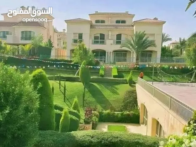 200 m2 3 Bedrooms Villa for Sale in Giza Sheikh Zayed