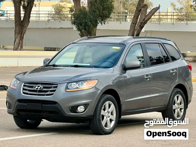 Used Hyundai Santa Fe in Tripoli