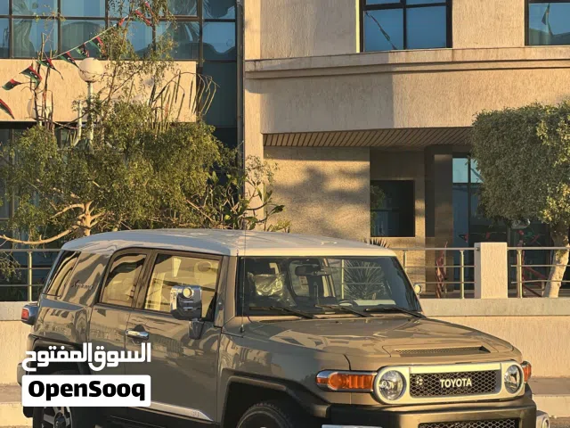 تيوتا اف جي محليه سيارة الدار موديل 2013