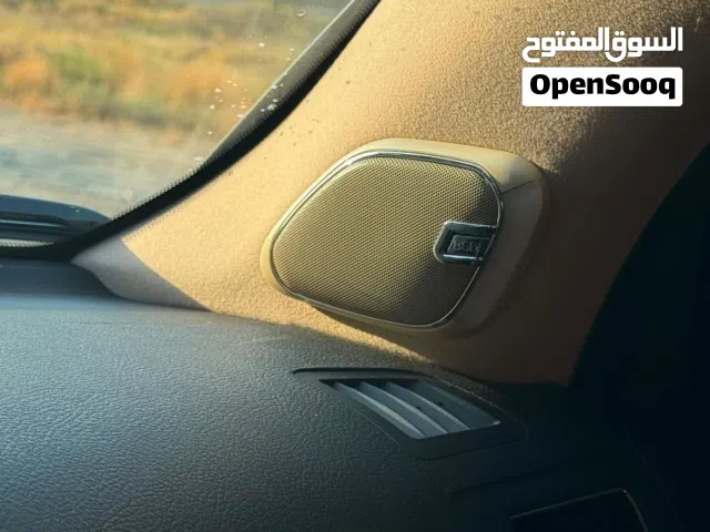 2015 تويوتا لاند كروزر VXR
