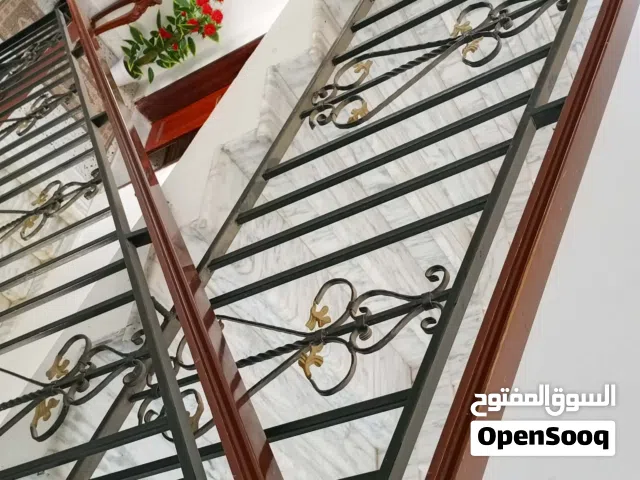 قرقطون للبيع