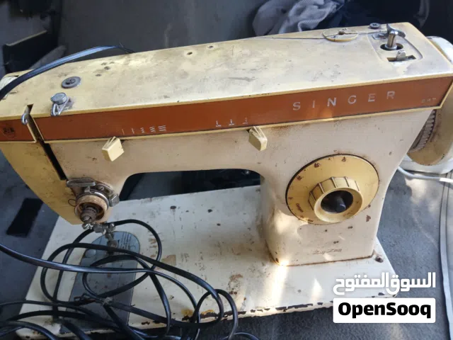 ماكينات خياطة عدد 2