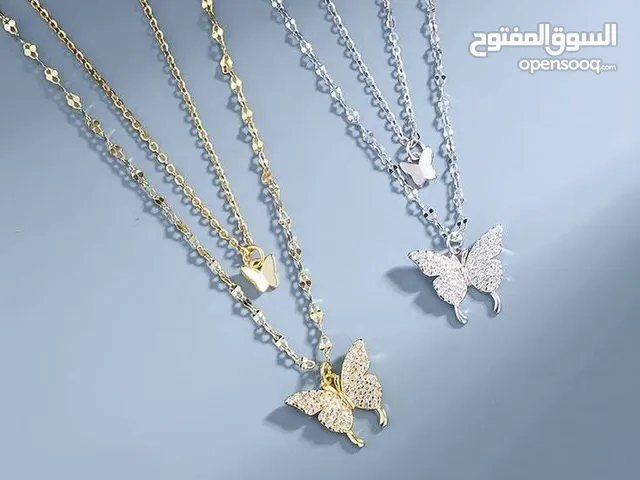 قلادة الفراشة