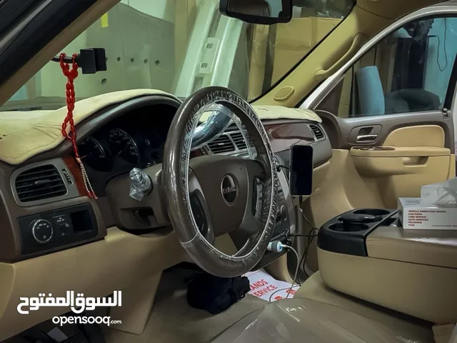 Used GMC Yukon in Central Governorate