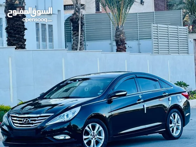 Apple CarPlay New Hyundai in Tripoli